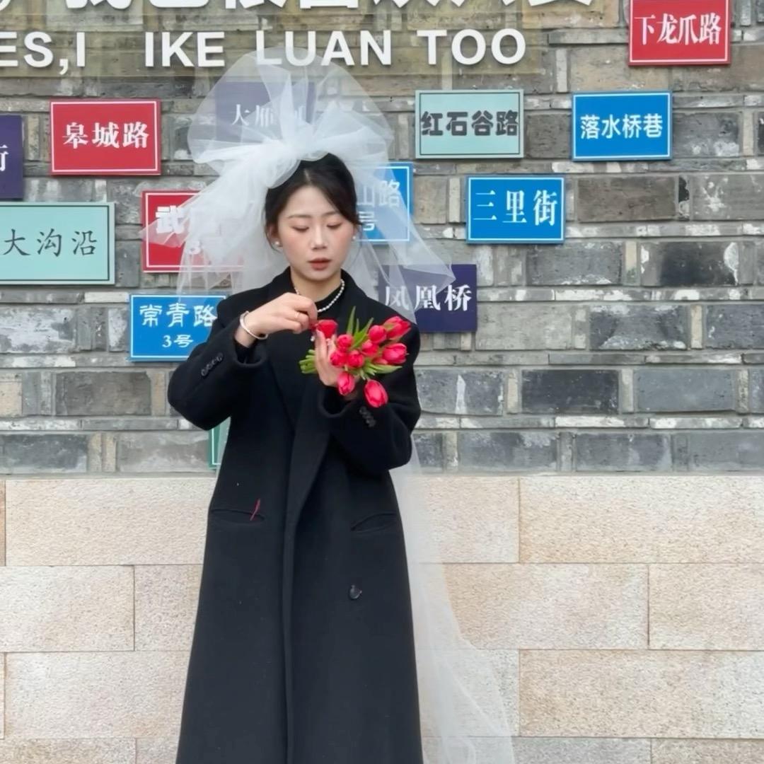 白白的潇洒哥