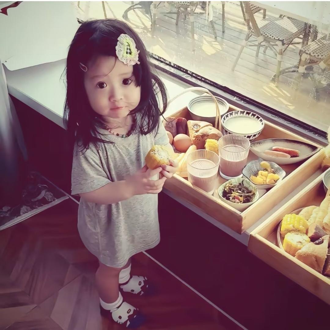 ㅤㅤㅤ ㅤㅤㅤㅤㅤㅤ我不太好哄