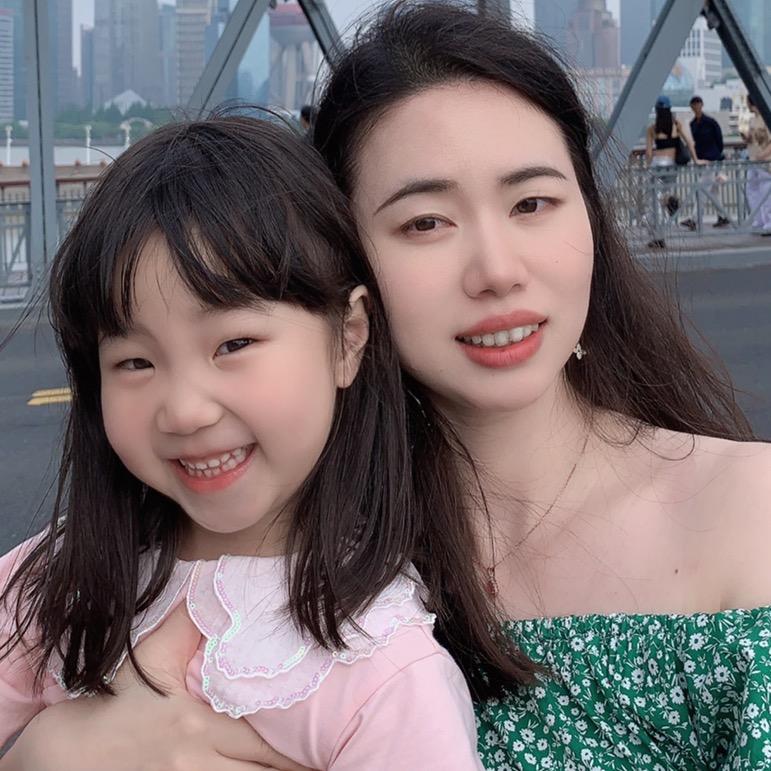 小新甜甜的搞笑日常👧