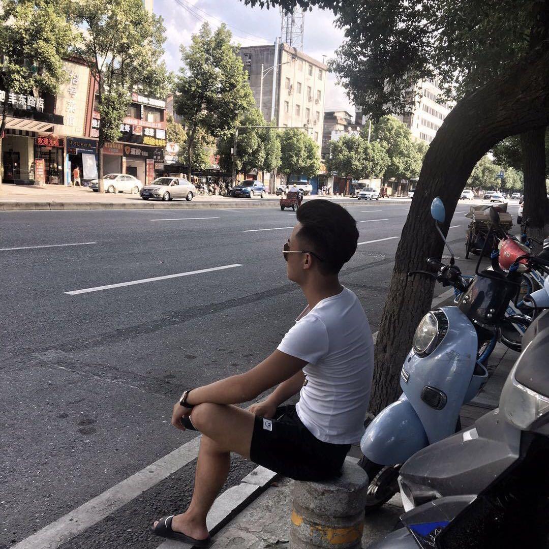 辉少