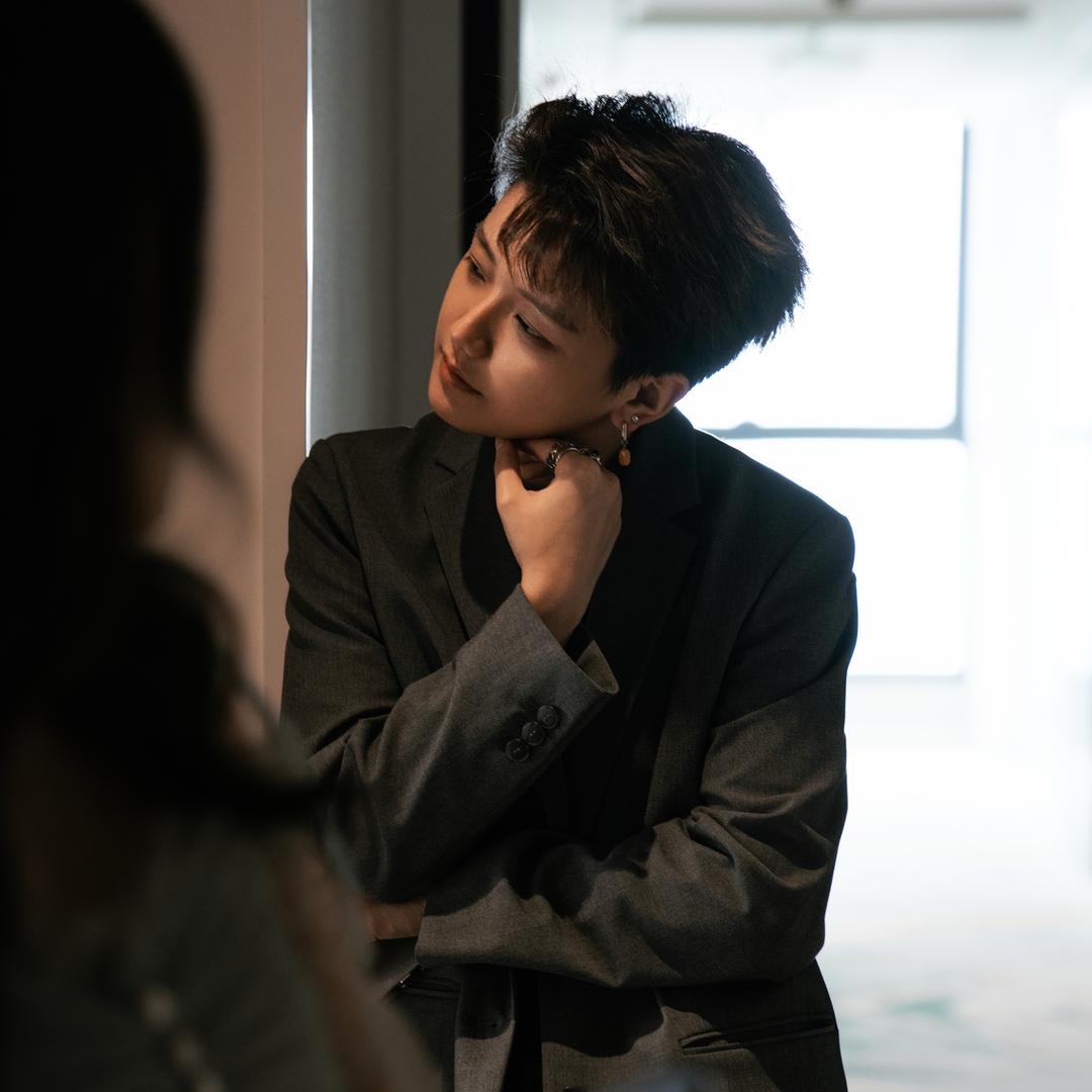 企鹅传媒主播嘉一