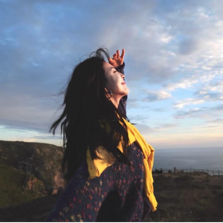 哈哈哈哈不好笑