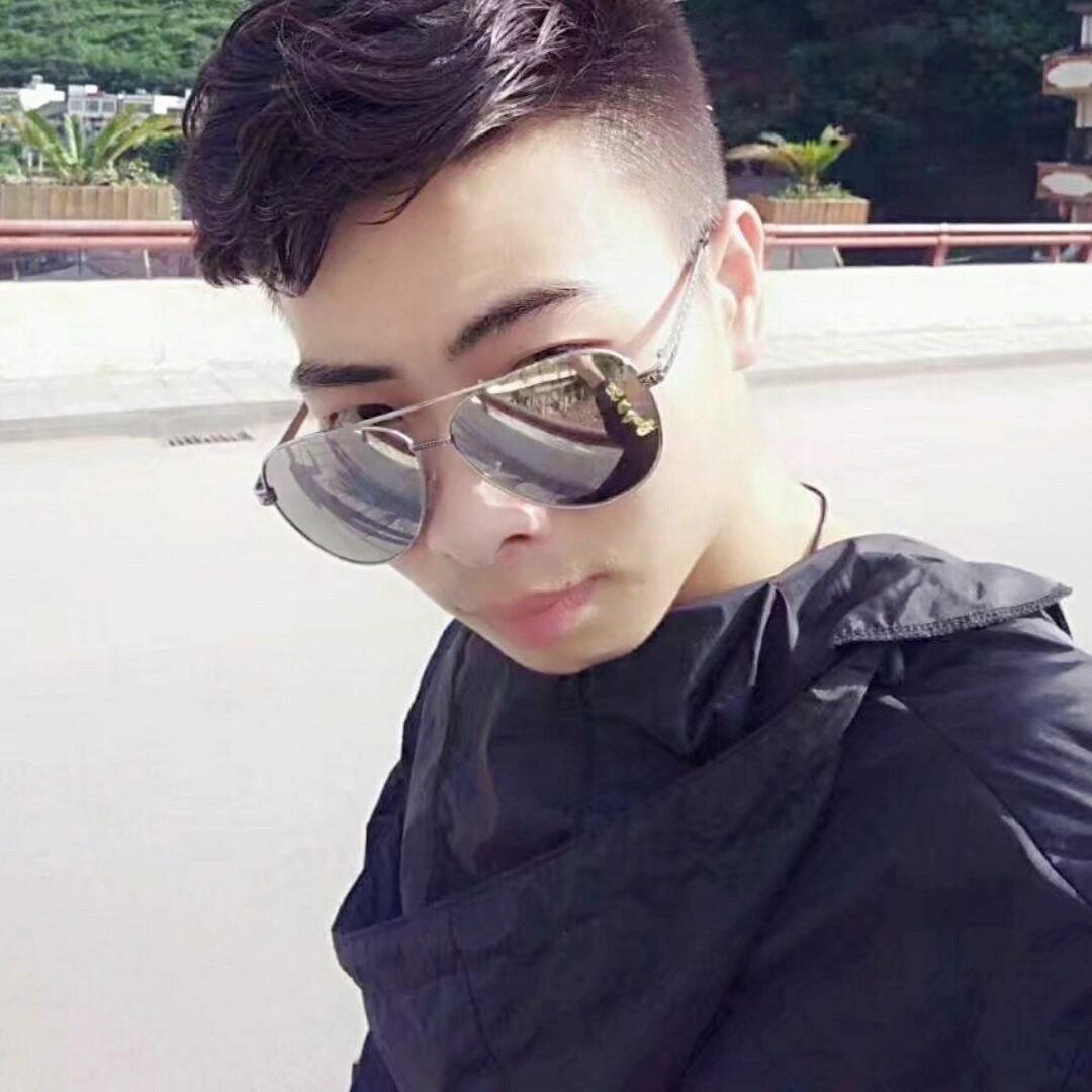 多年以后