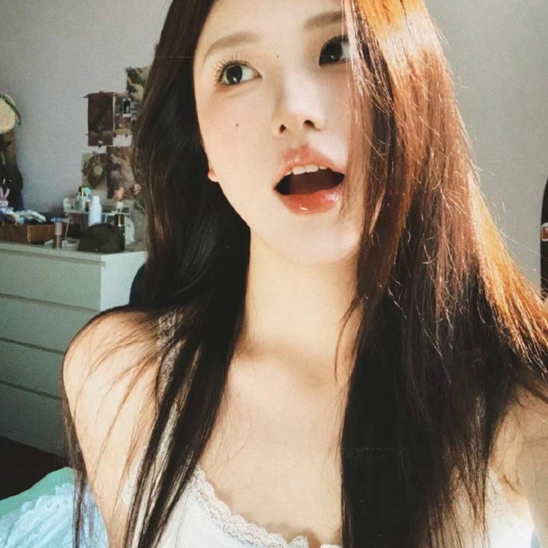 腼腆小美🎀