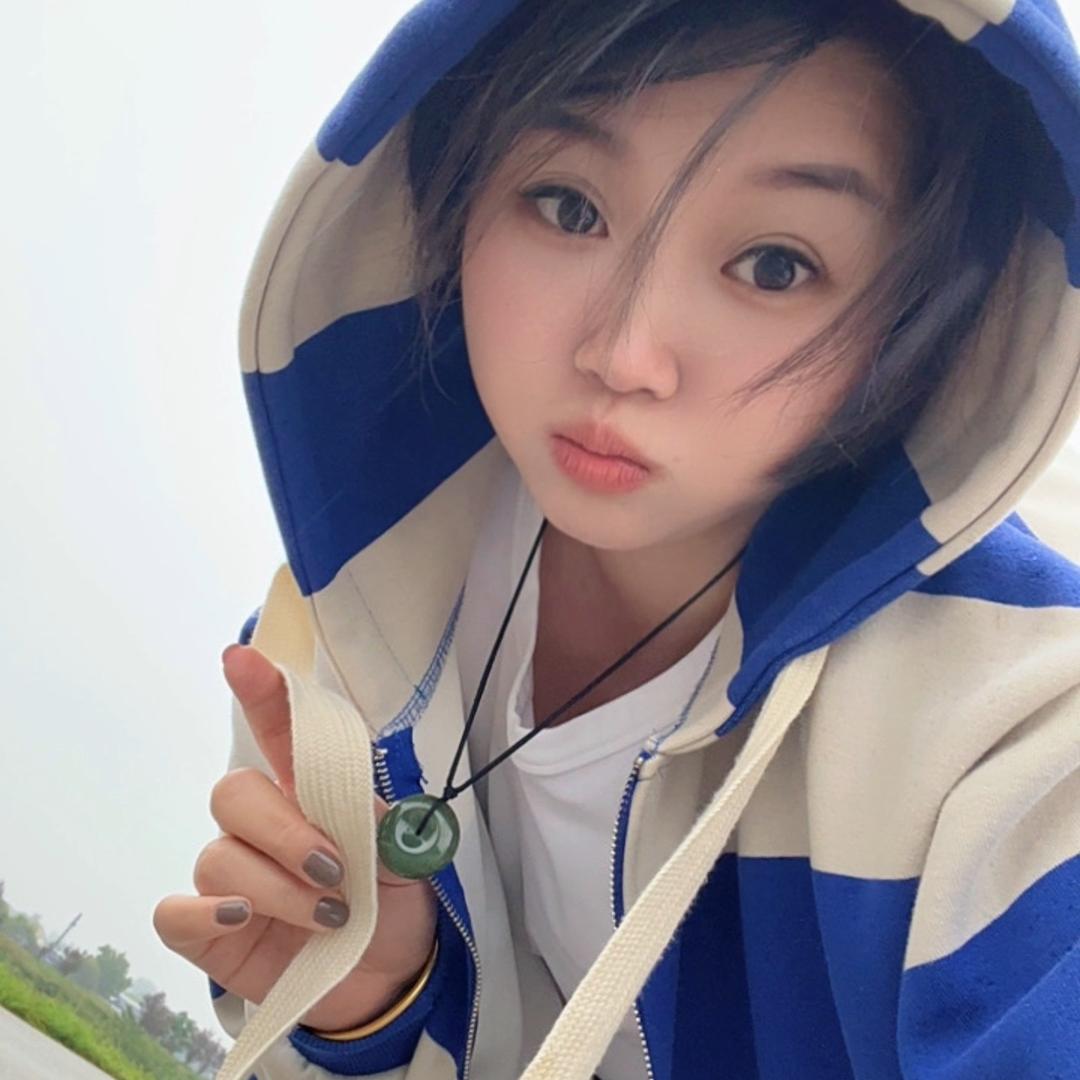 木 子 静