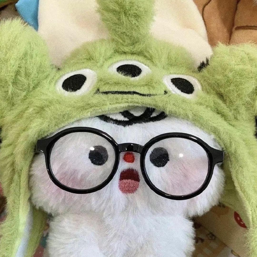 👀
