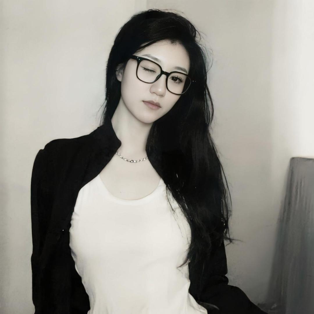 RUi.