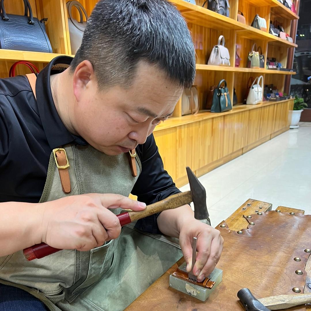 皮乌拉手工皮具