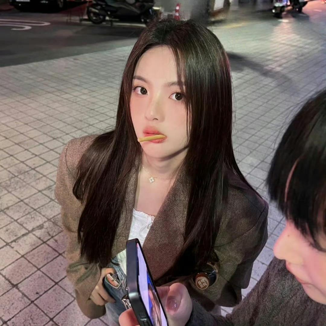 👾什么什么小龙虾🦐