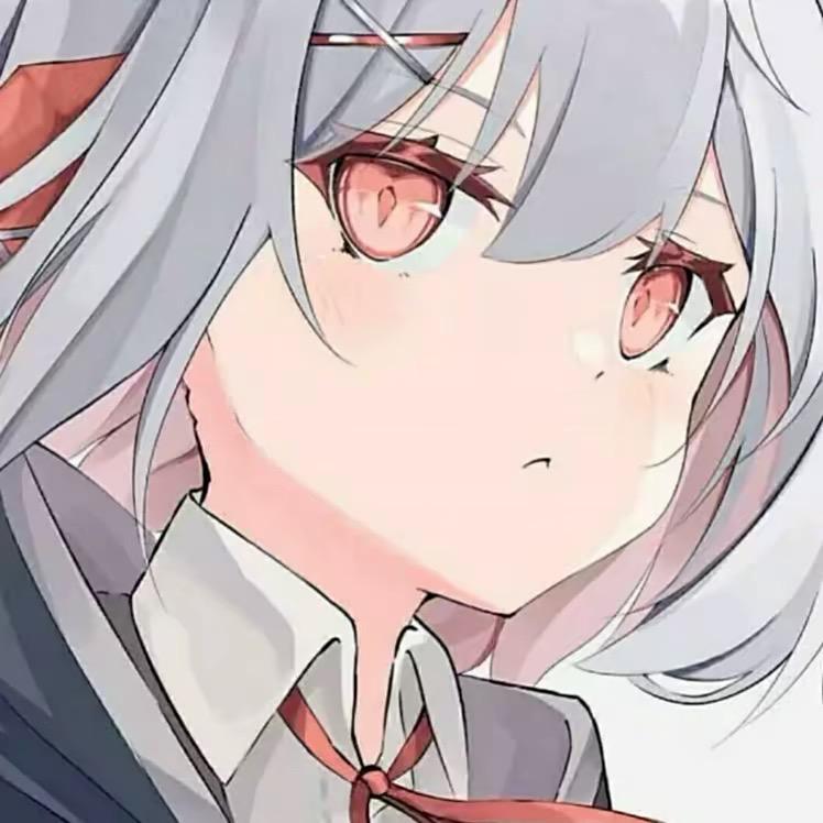 扶屎壳郎过马路被老奶奶吐大浓痰