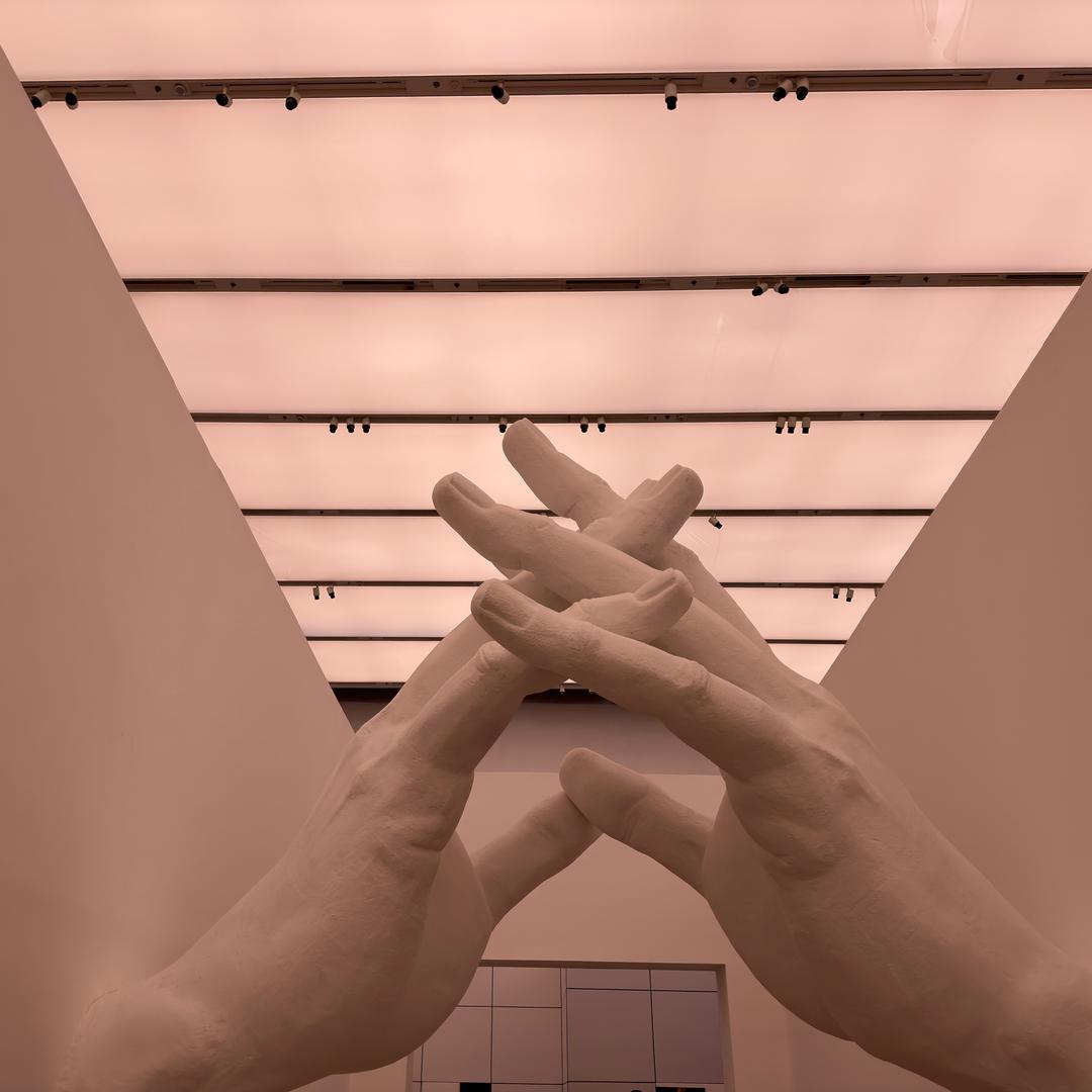 江江睡醒就不困