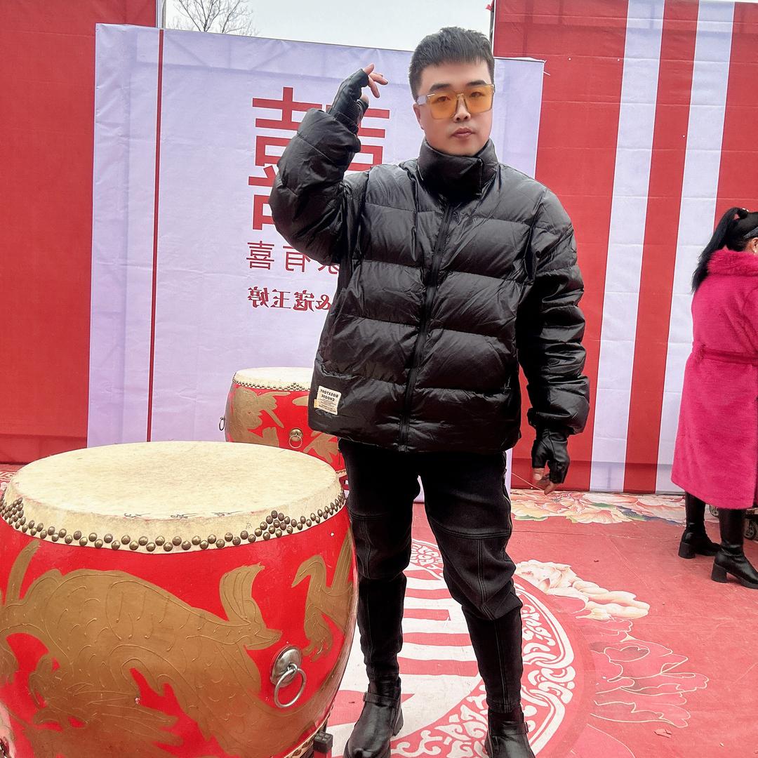 胖歌手自律逆袭（阿锐）