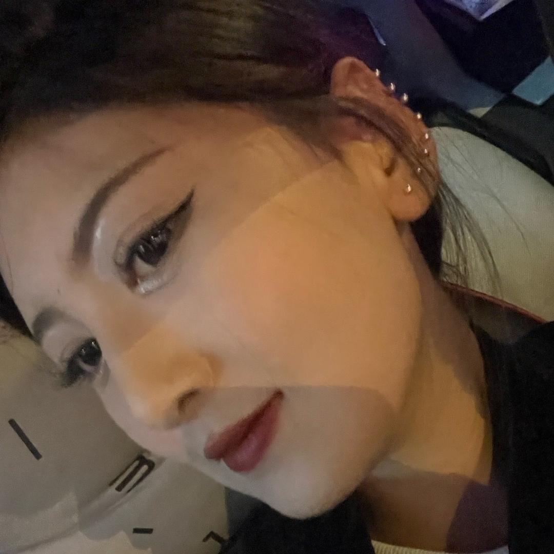 是你的昕昕啊！👩‍❤️‍👨