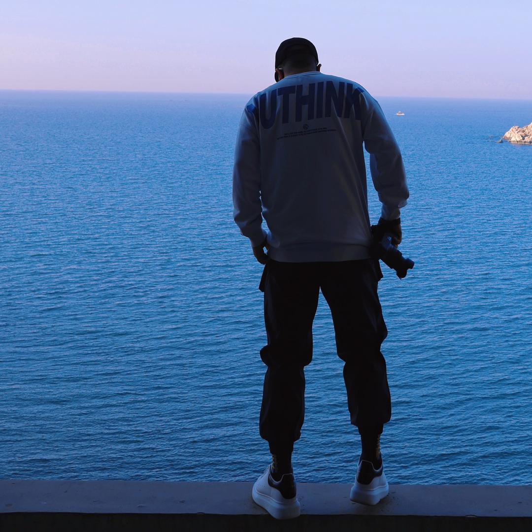 爱吃香菜的赛车手