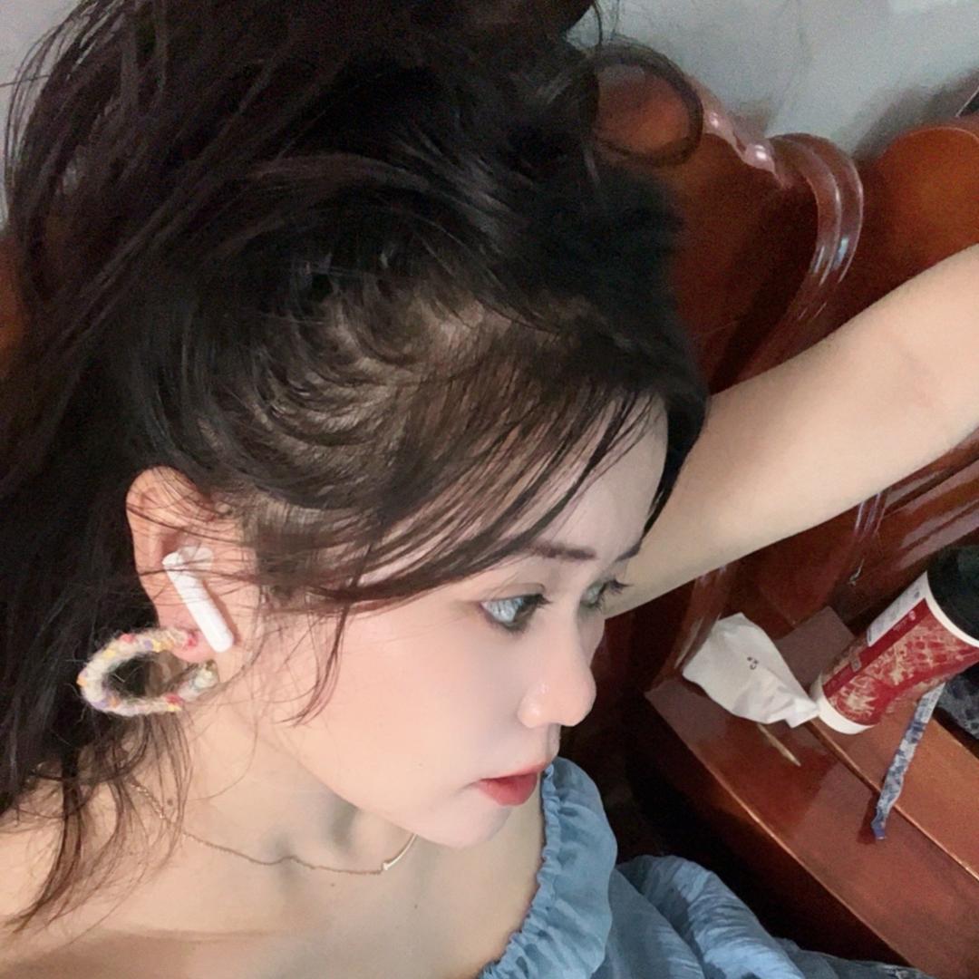 陈小彤