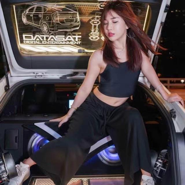 阿克苏汽车音响灯光升级 浪子