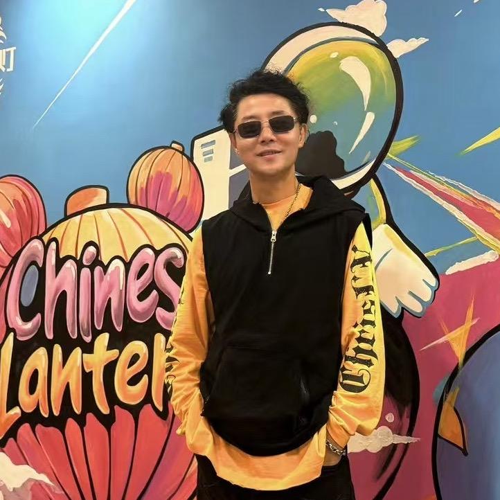 微哥