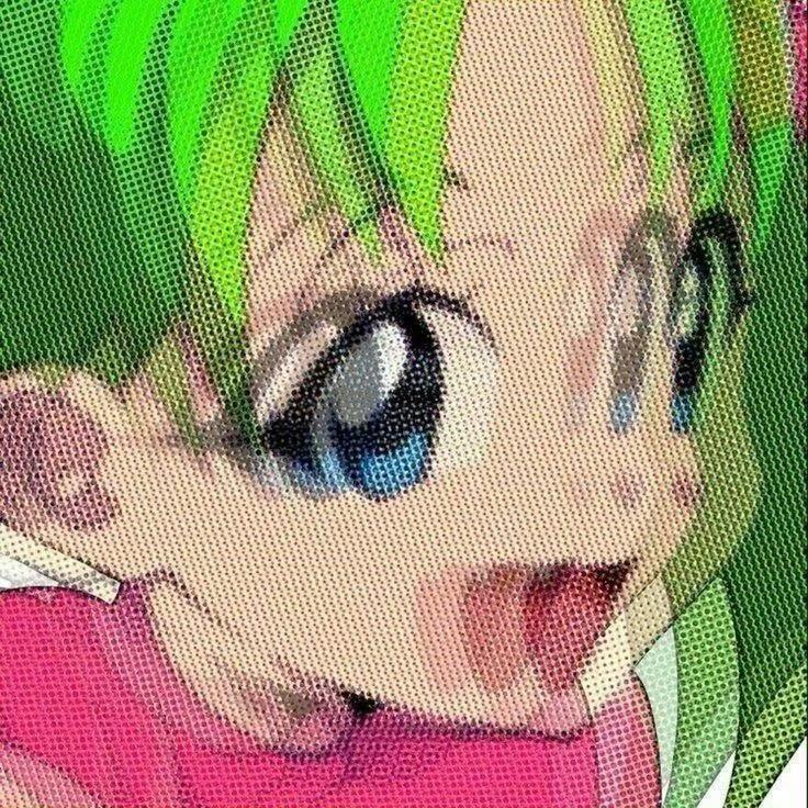 粉红女蟑螂