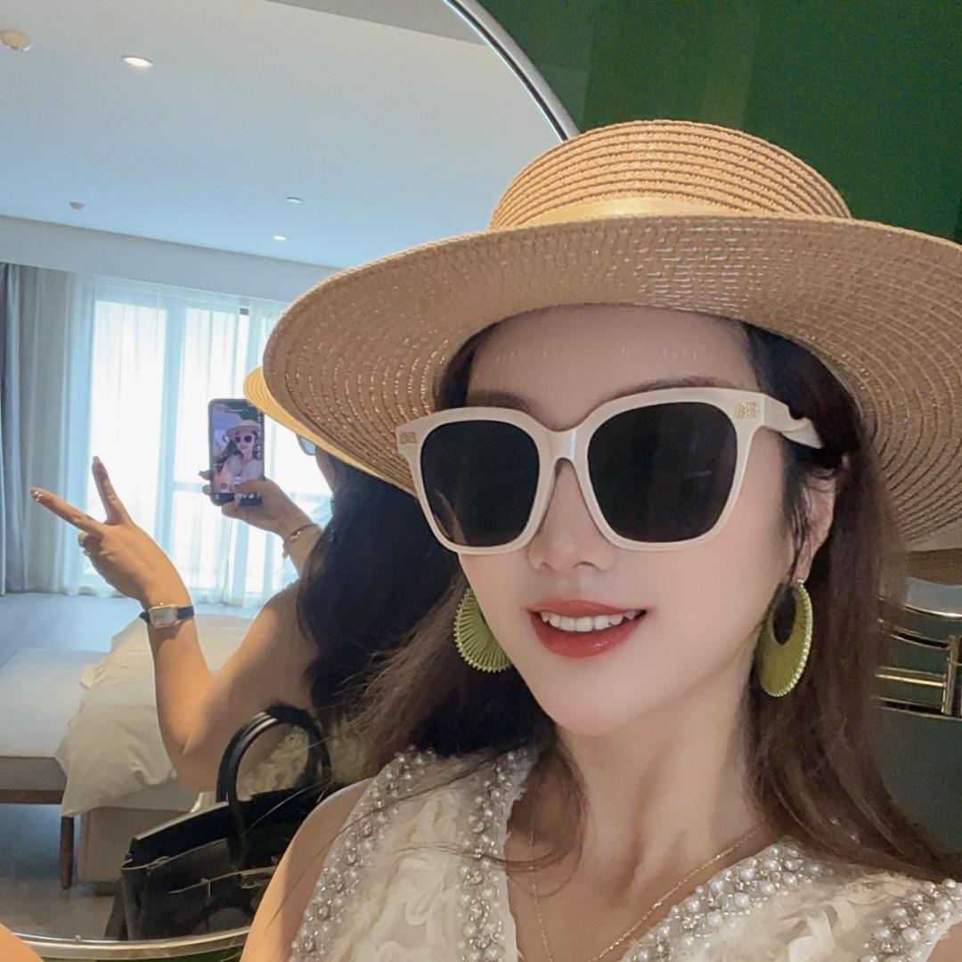 💋 Miss.董（公主請發財）