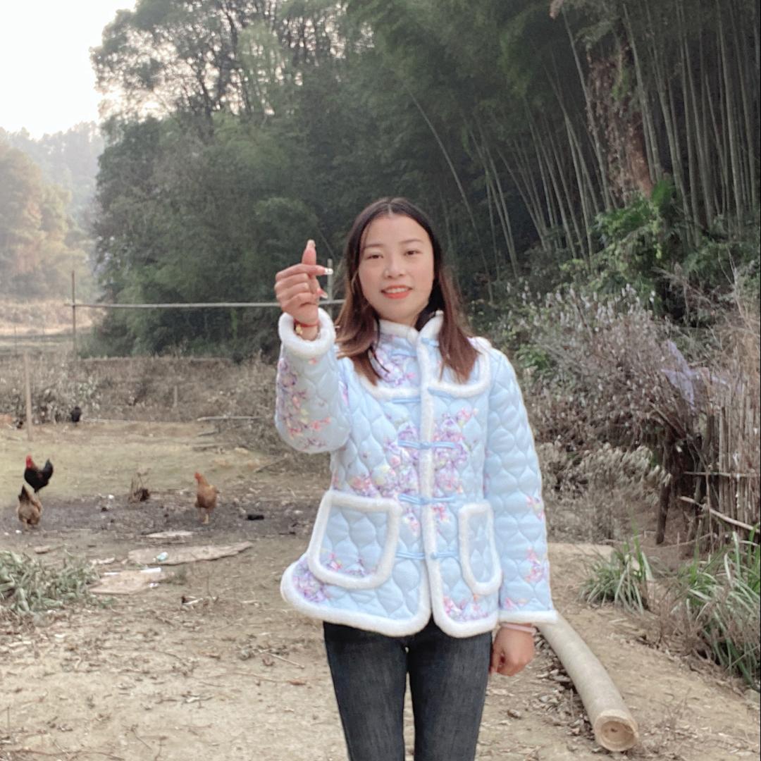 养鸡妹子