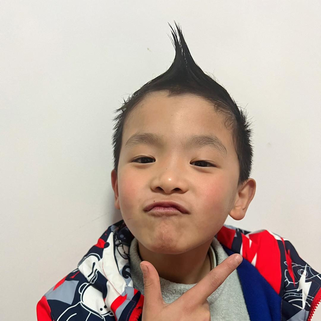 杨晨希