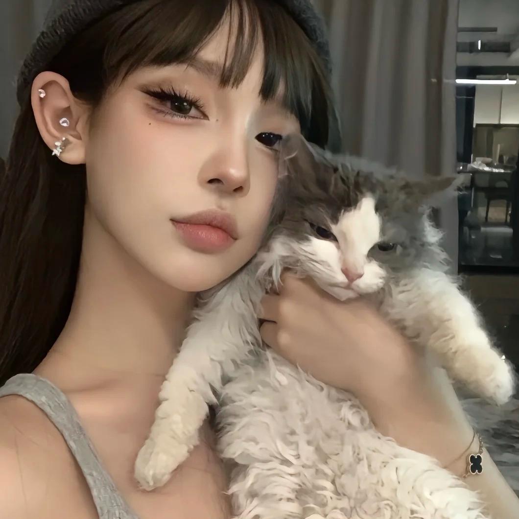 芽芽的小呆毛