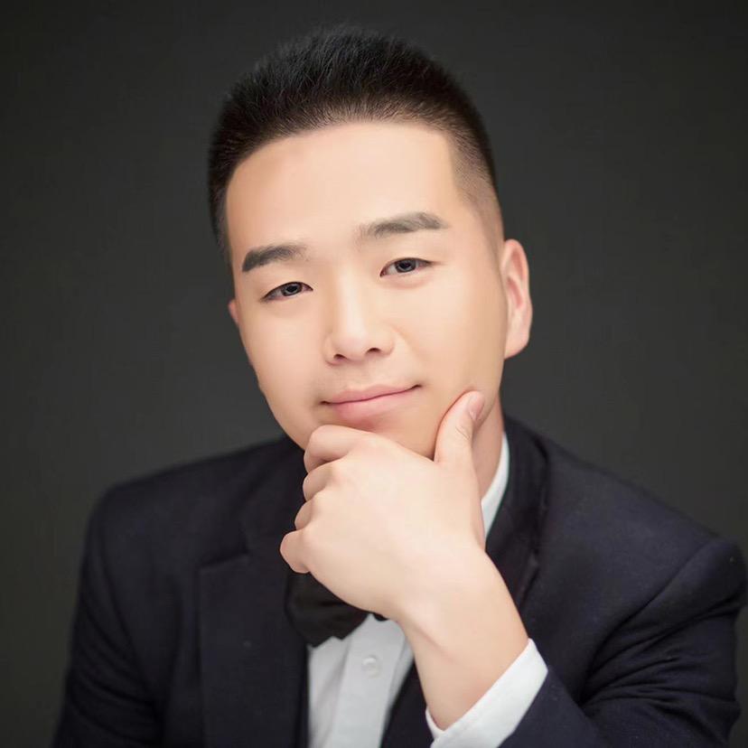 小马哥到处吃