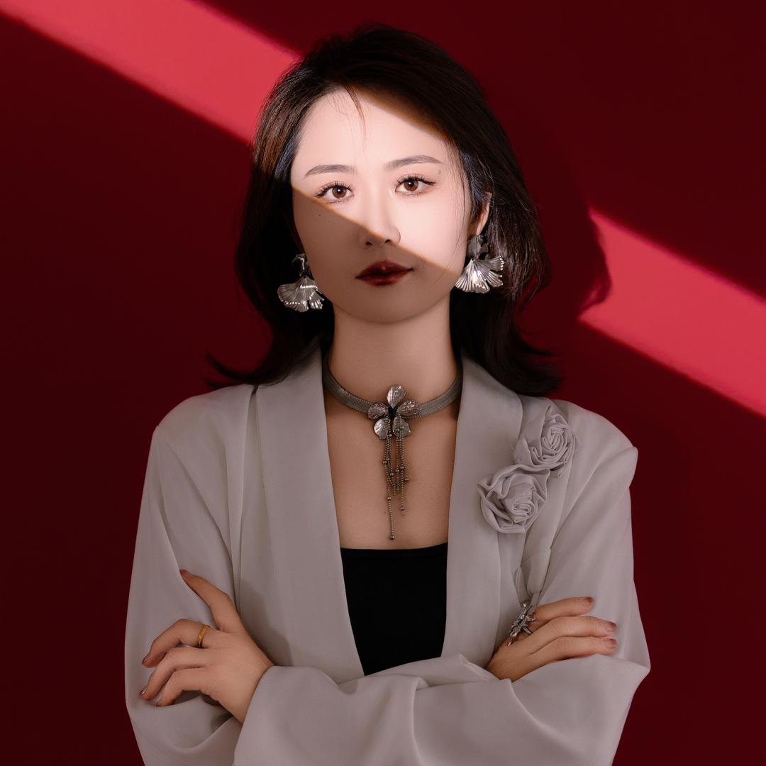 禄劝昕昕