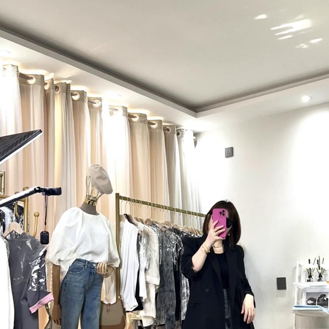 ML服装店