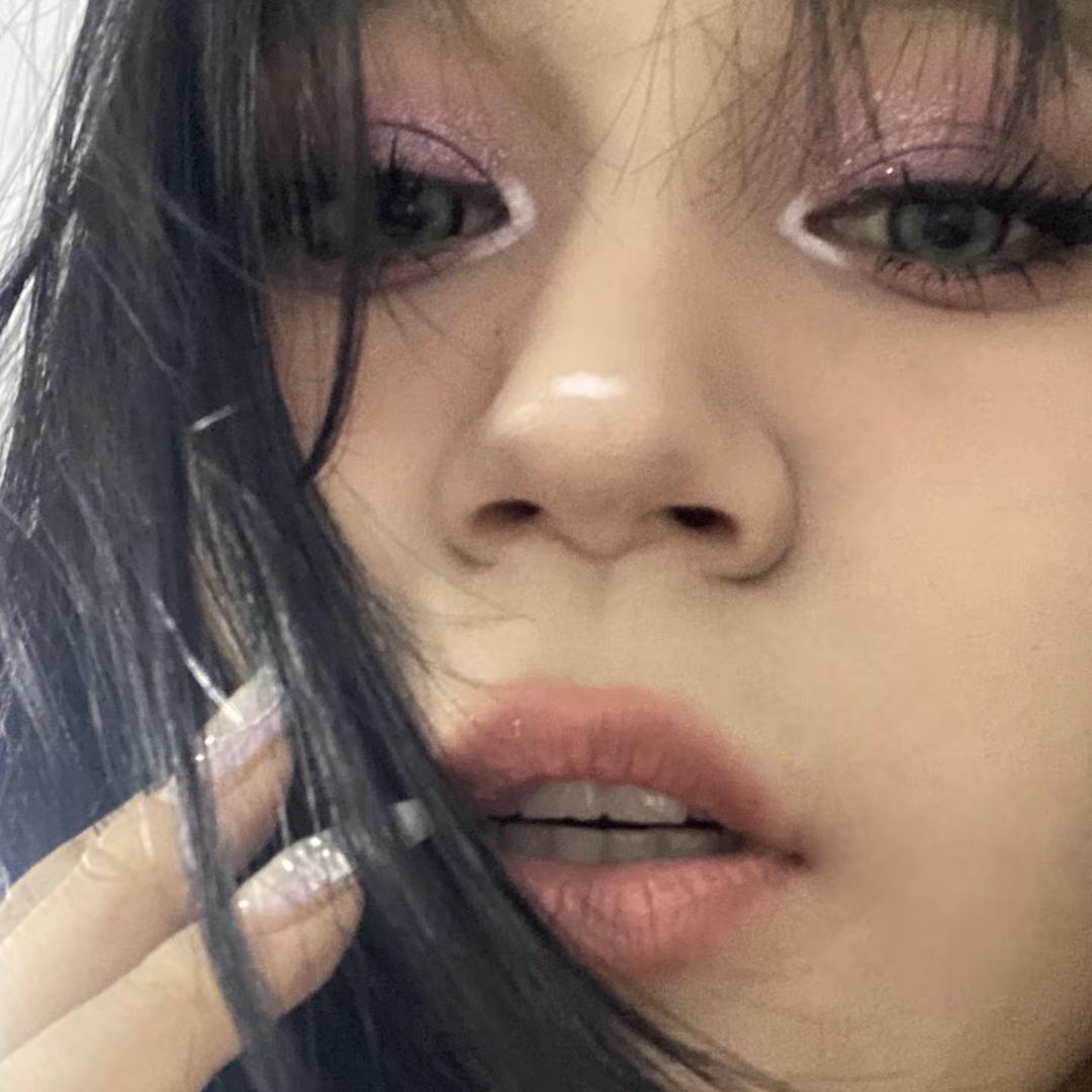 、