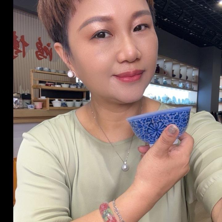 俊仁堂陶瓷店