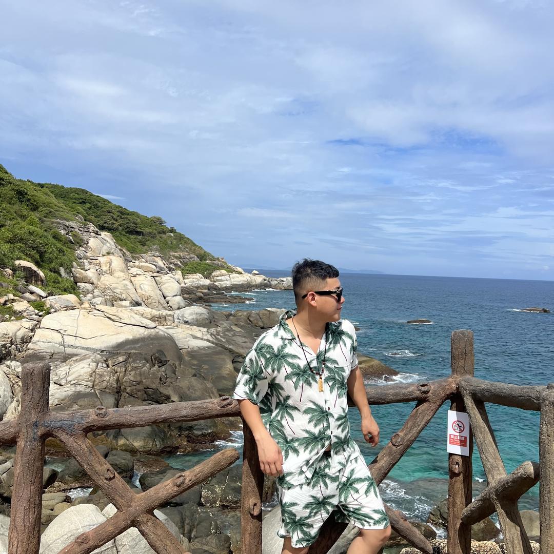 民谣集（温州花园店）店长