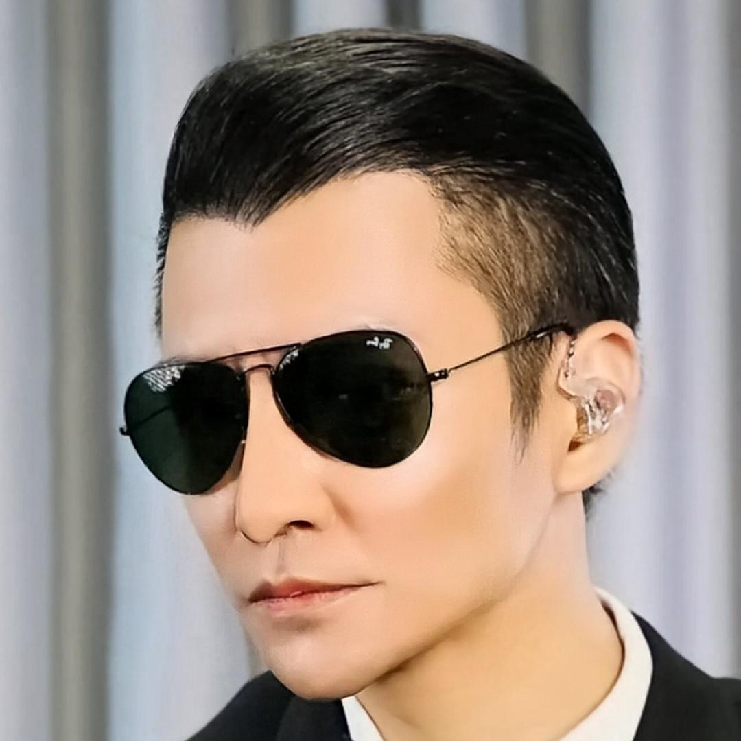 梁德华
