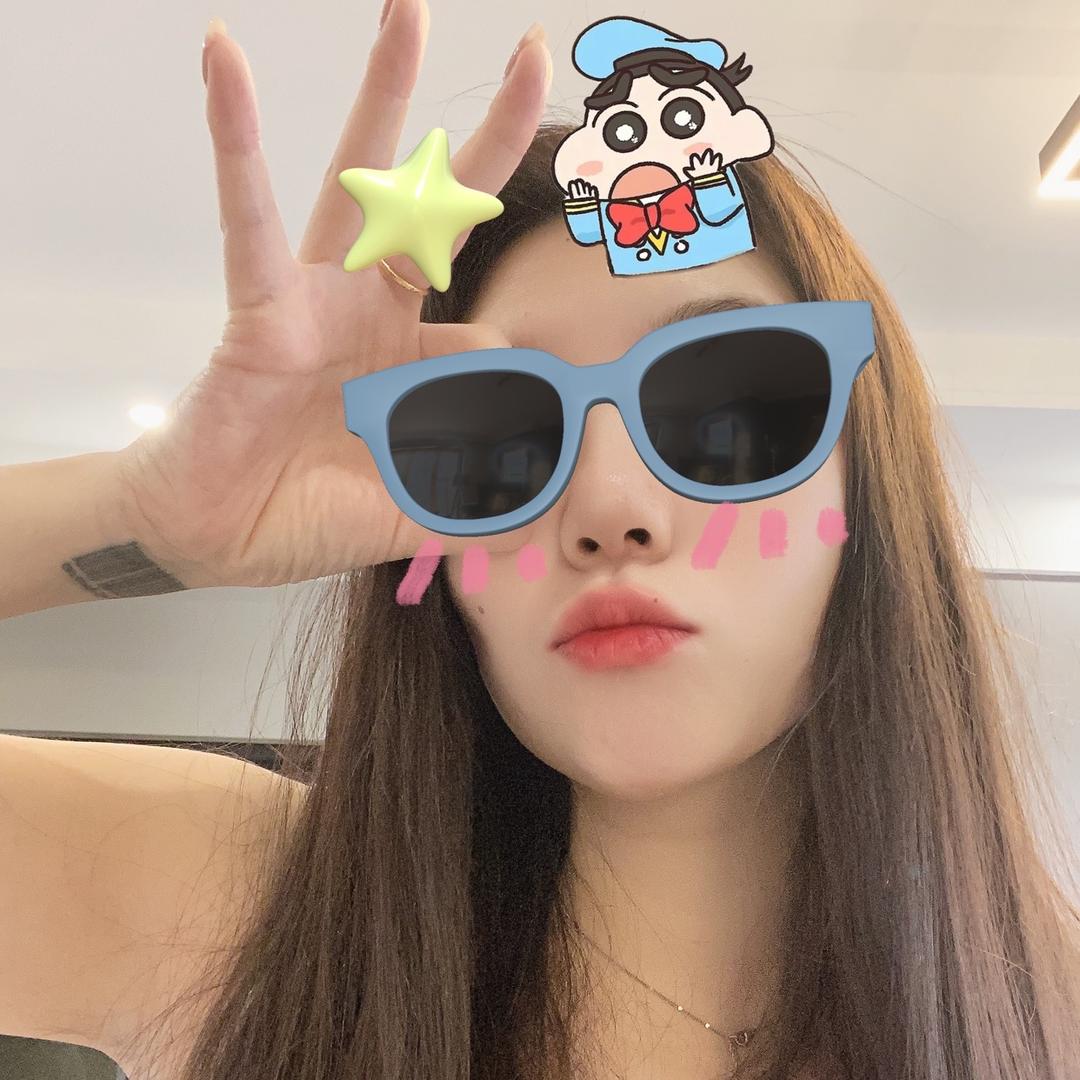 哩哩🎤小号（直播号@在下面了）