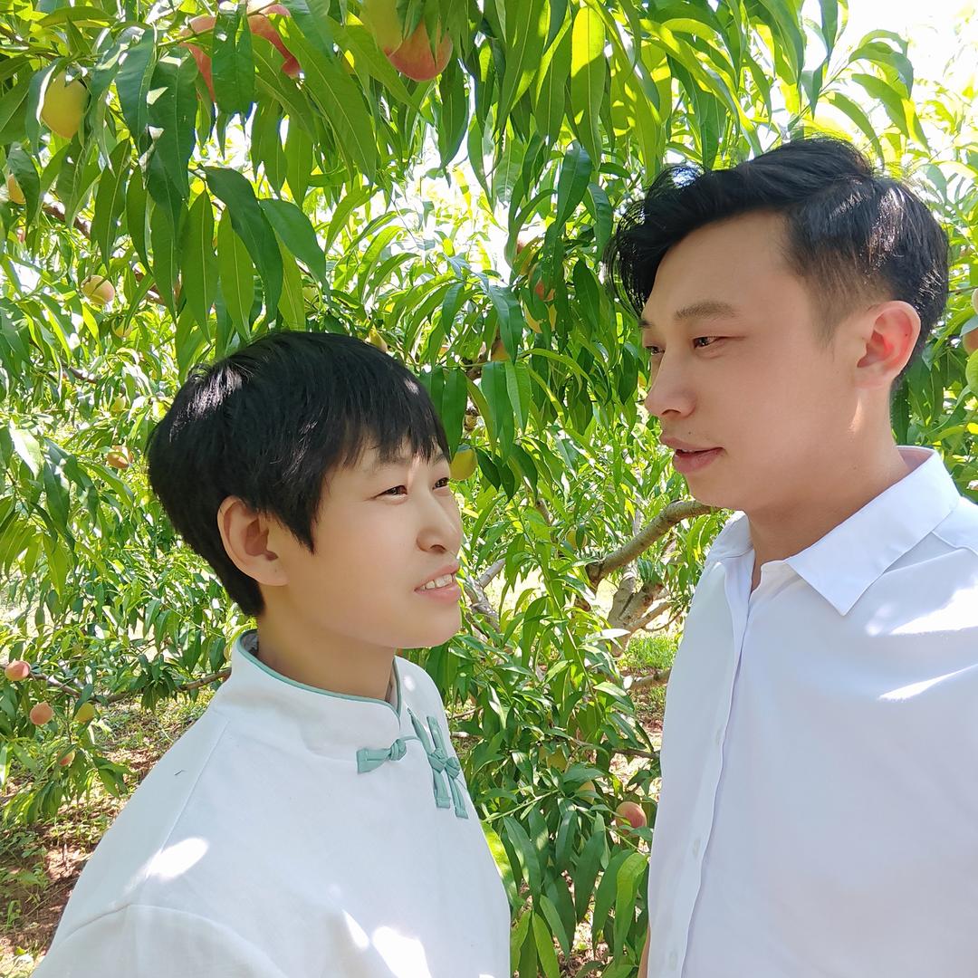 云南姐姐贤群夫妇小号