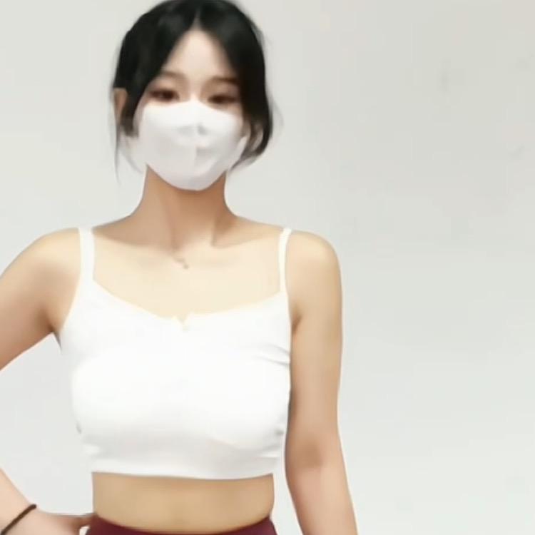 妮妮爱跳舞💃