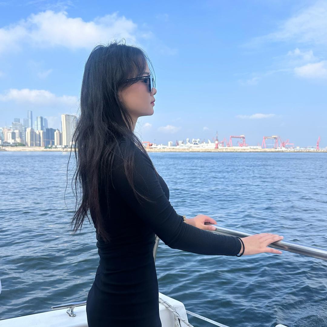 浮雕壁画师-戴戴