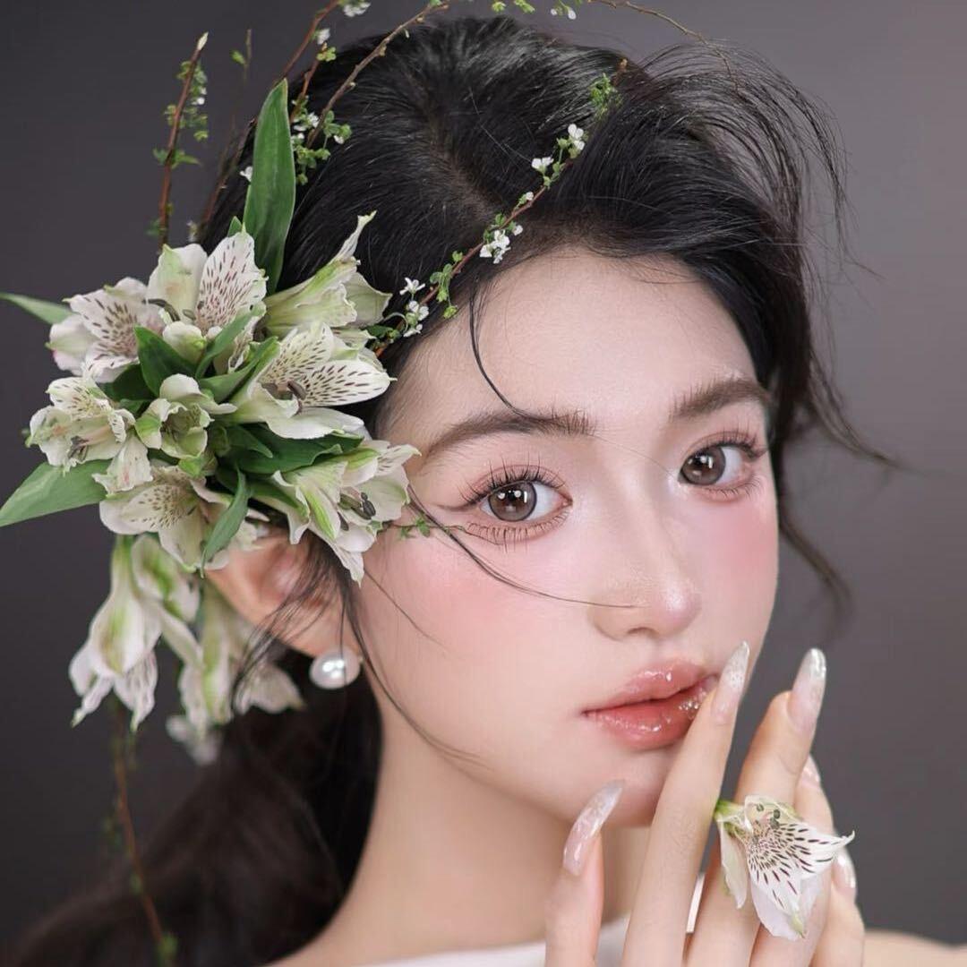 新曼新蔡化妆美甲