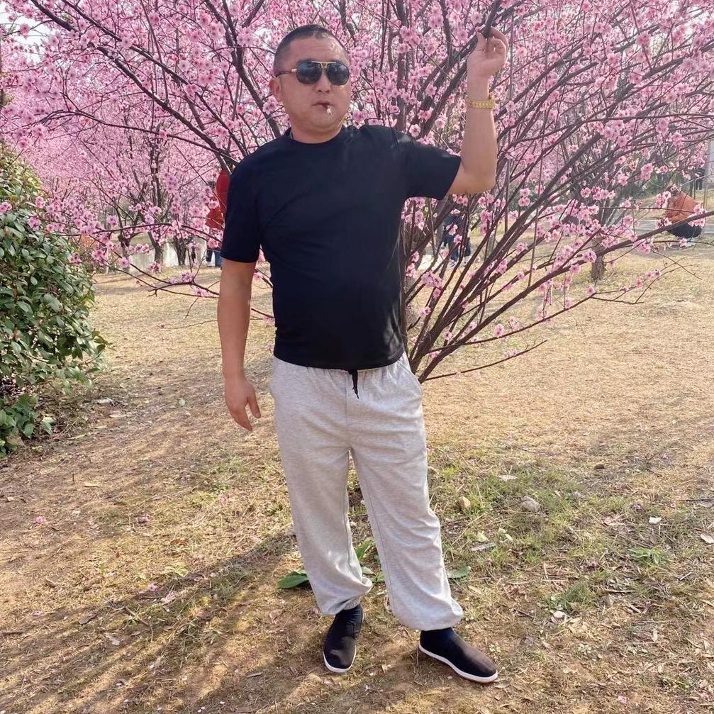 &浪 迹 风 云 & 阿 军 哥