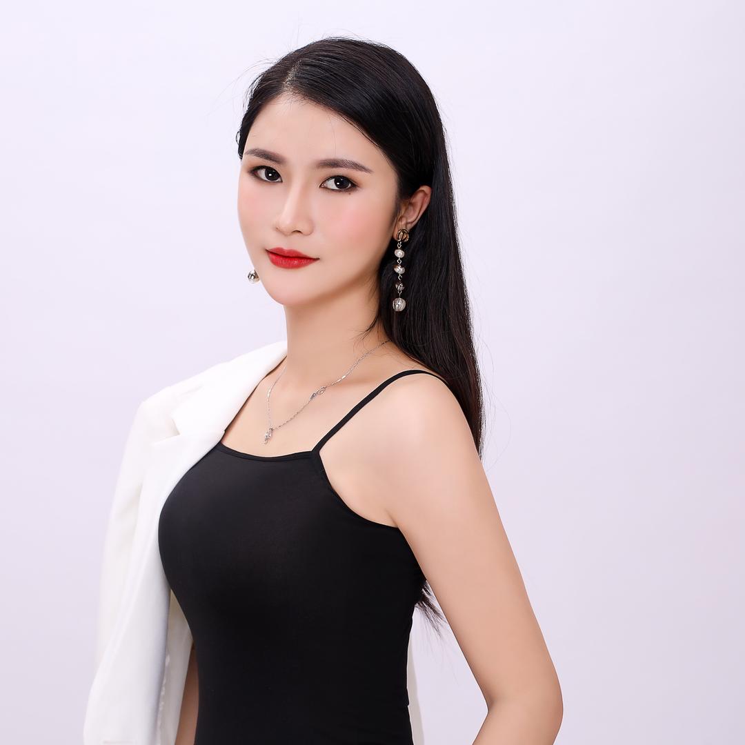 吴川燕子.