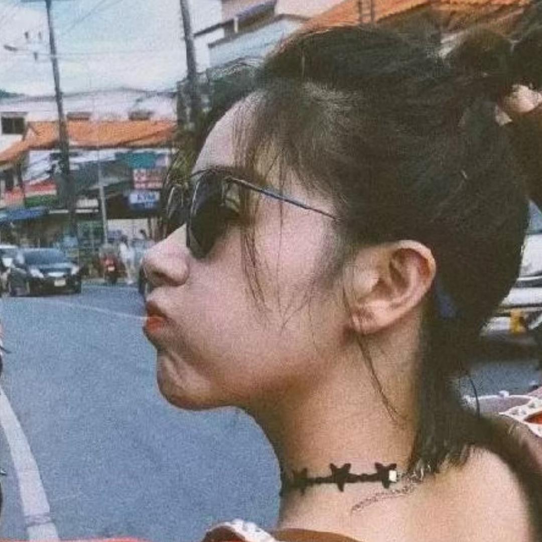 听ᨶ႒ᩚ说糖很甜এ⁵²º᭄এ