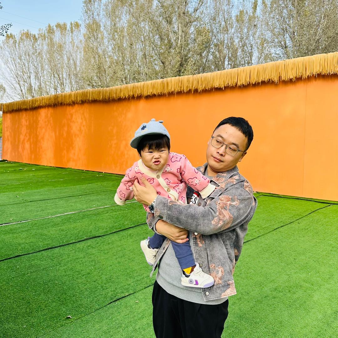 王某（减肥 减压中）