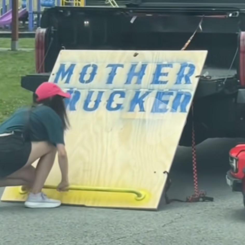 Mother trucker