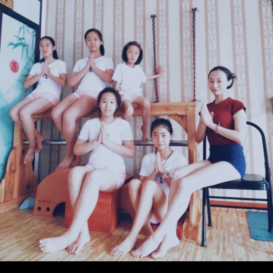 摩诃禅心瑜伽文化私塾