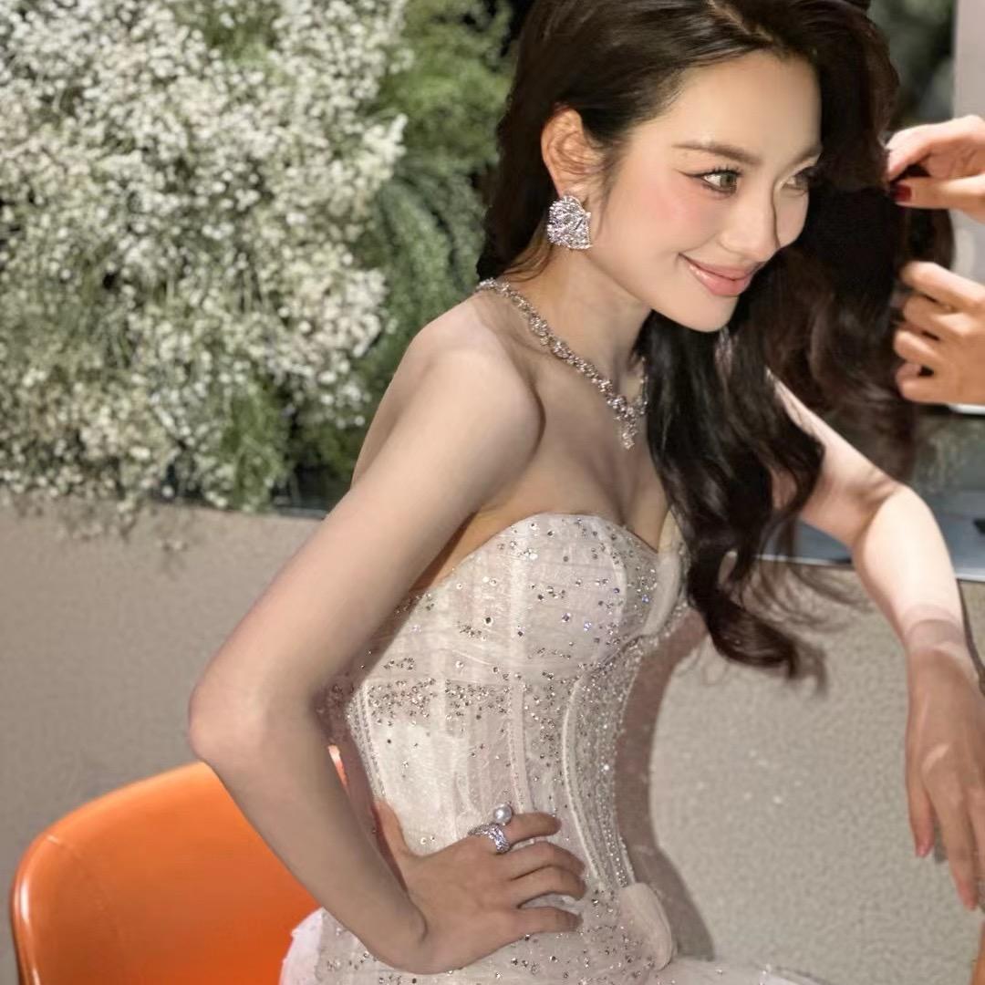 妍妍姐