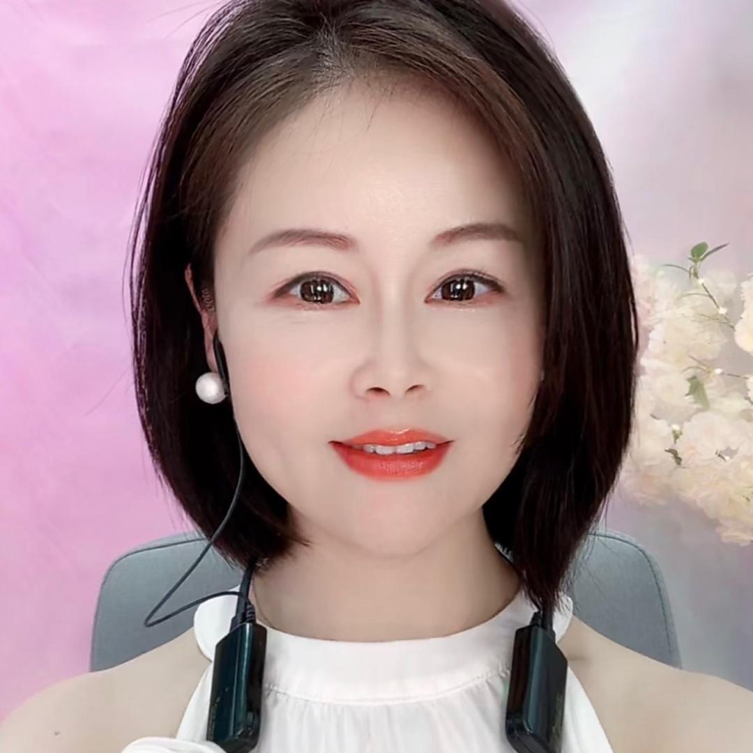 美哒哒！！！！.