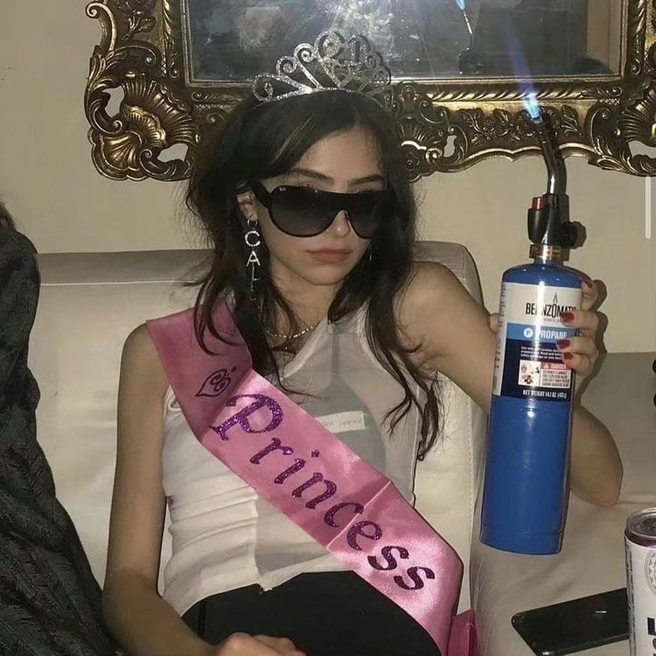 一杯碳酸饮料🥤