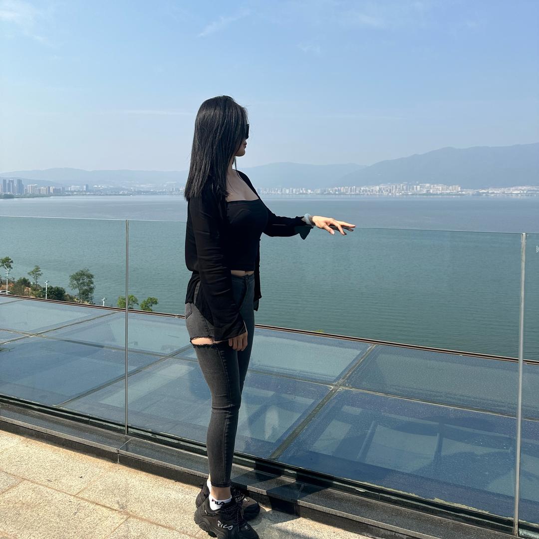是小谢呀🔥