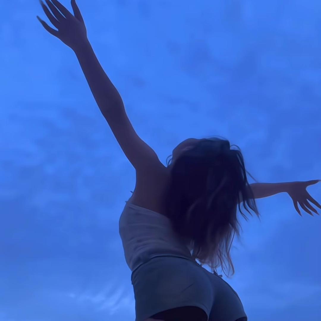 ღ梨涡远点꧔ꦿ᭄