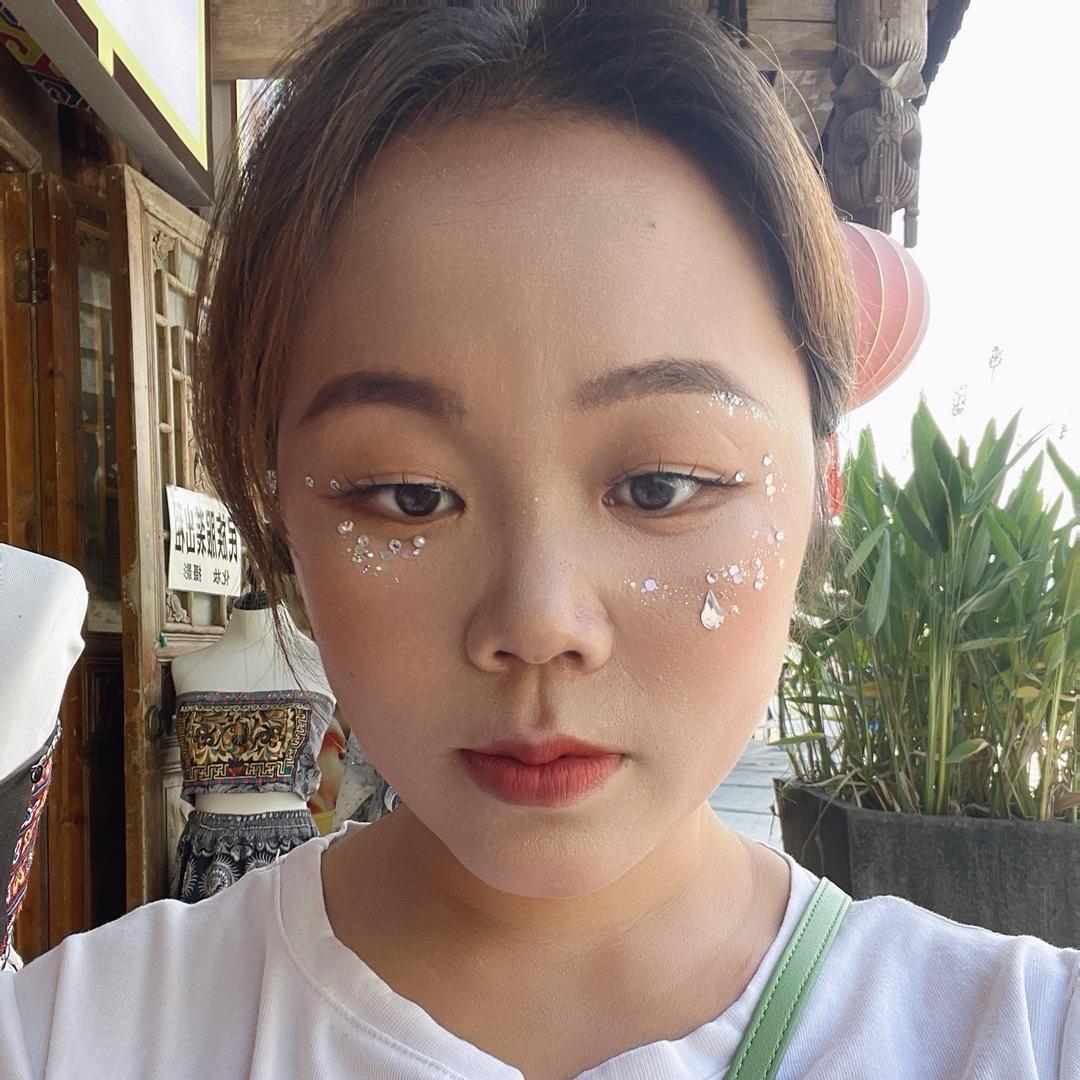 花果（早9:30开播号在主页）